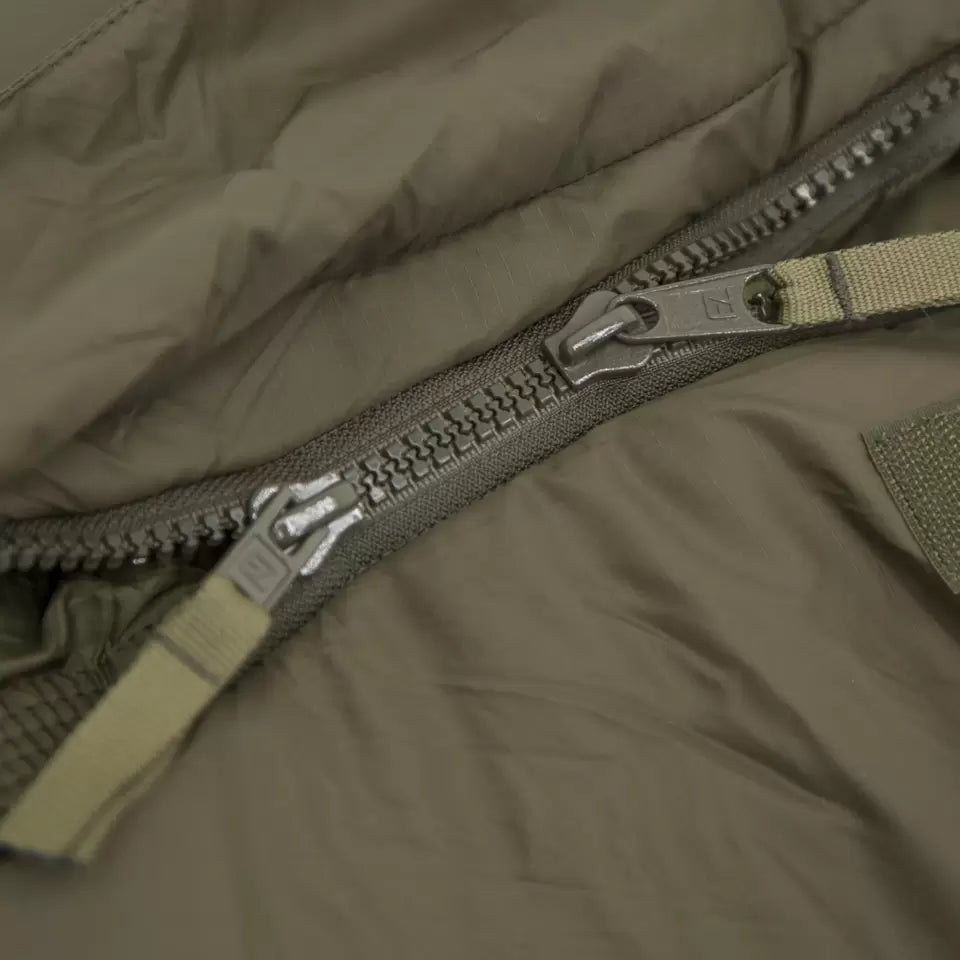 Carinthia Defence 6 Sleeping Bag - Geardom